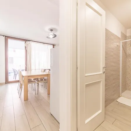 Apartment Ares San Lorenzo *