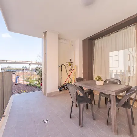 Ares San Lorenzo Apartment Rome